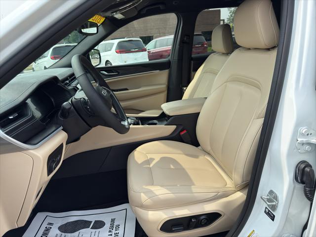 used 2024 Jeep Grand Cherokee car, priced at $44,900