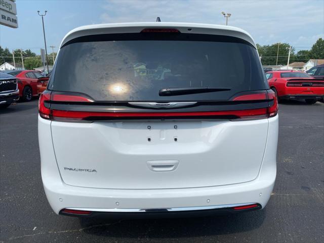 new 2024 Chrysler Pacifica car, priced at $49,095