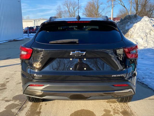 new 2025 Chevrolet Trax car, priced at $25,590