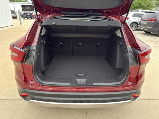 new 2025 Chevrolet Trax car, priced at $24,985