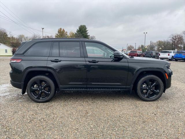 used 2023 Jeep Grand Cherokee car, priced at $41,912