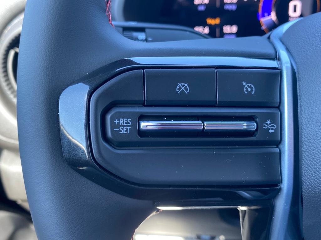 new 2025 Chevrolet Colorado car, priced at $35,610