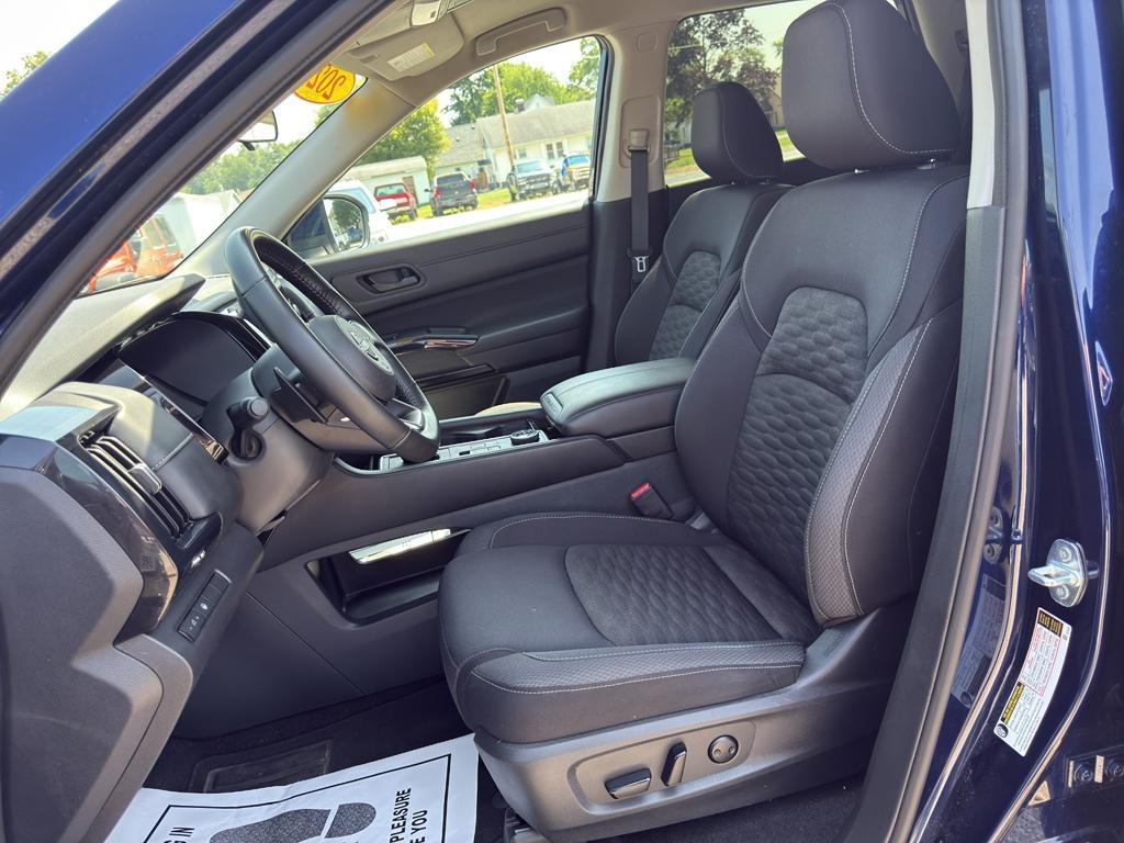 used 2023 Nissan Pathfinder car, priced at $30,900
