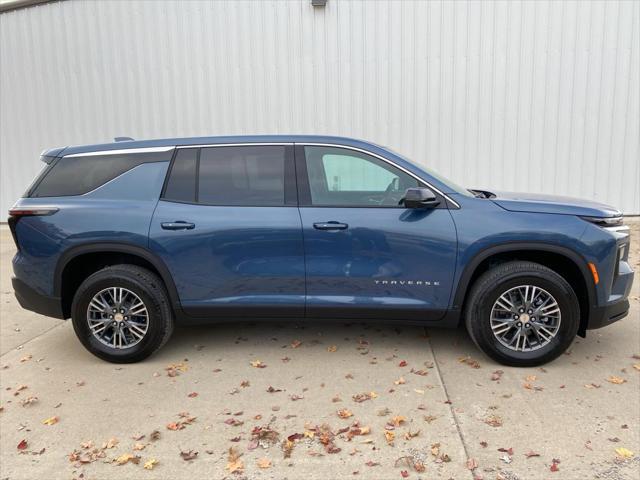 new 2024 Chevrolet Traverse car, priced at $38,995