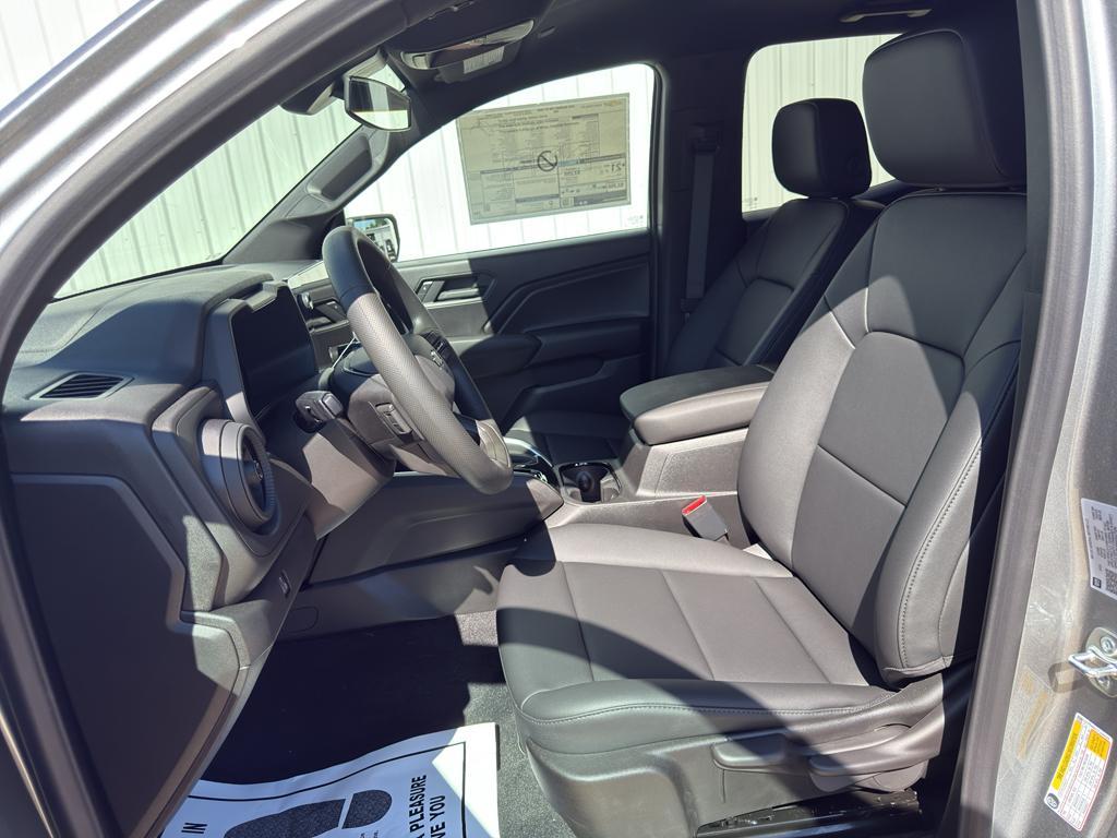 new 2026 Chevrolet Colorado car, priced at $38,035