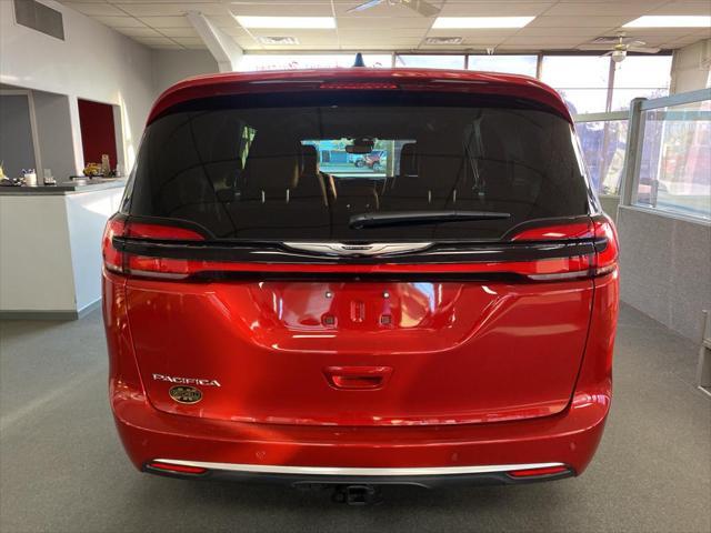 new 2025 Chrysler Pacifica car, priced at $57,620