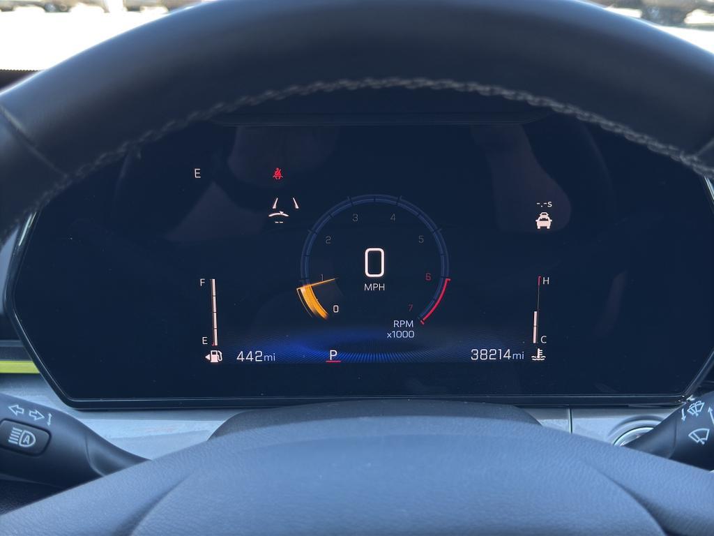 used 2024 Chevrolet Trax car, priced at $21,900