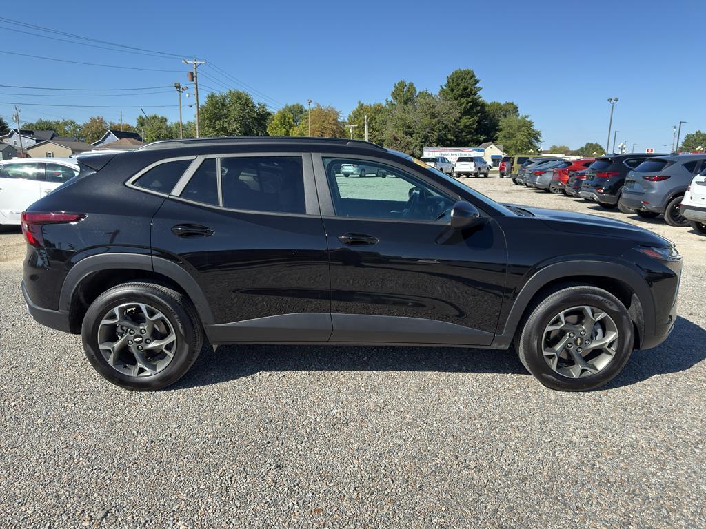 used 2024 Chevrolet Trax car, priced at $21,900