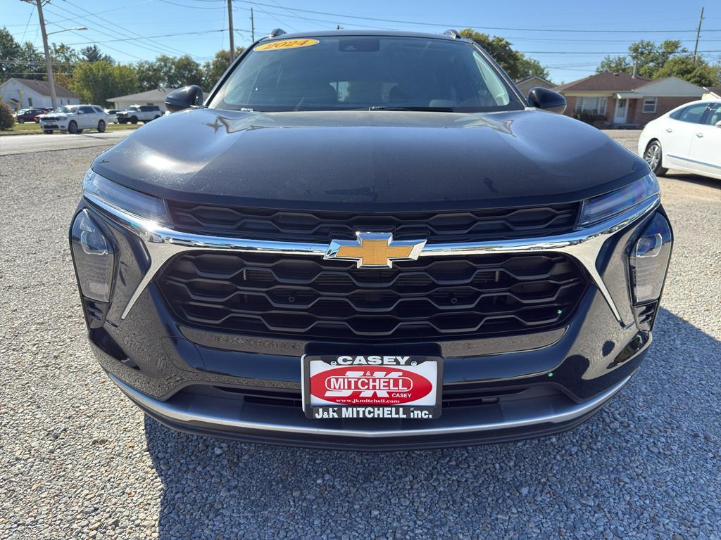 used 2024 Chevrolet Trax car, priced at $21,900