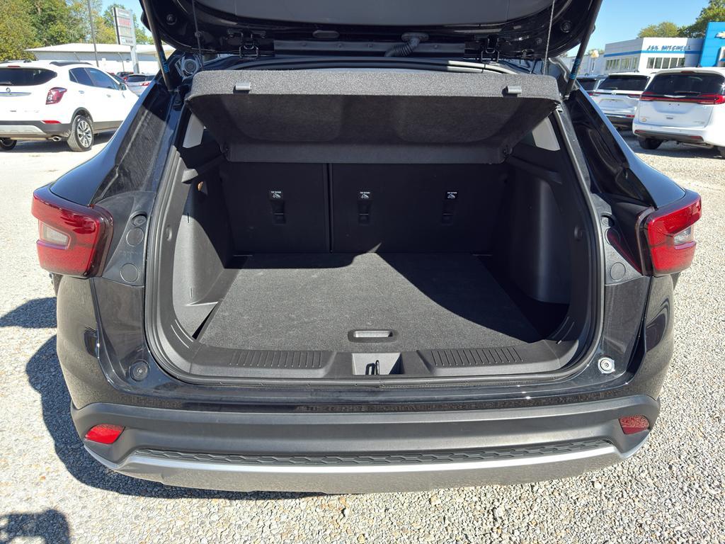 used 2024 Chevrolet Trax car, priced at $21,900