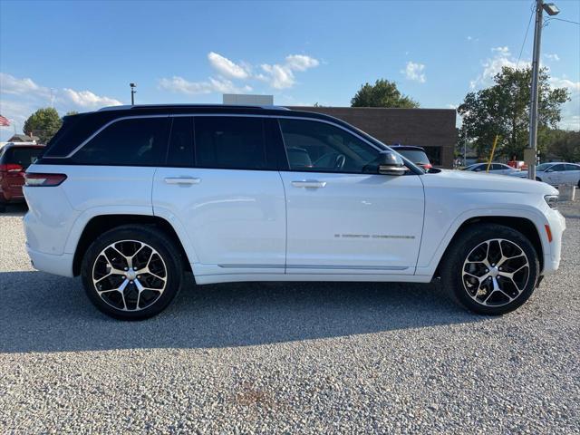 used 2022 Jeep Grand Cherokee car, priced at $39,901