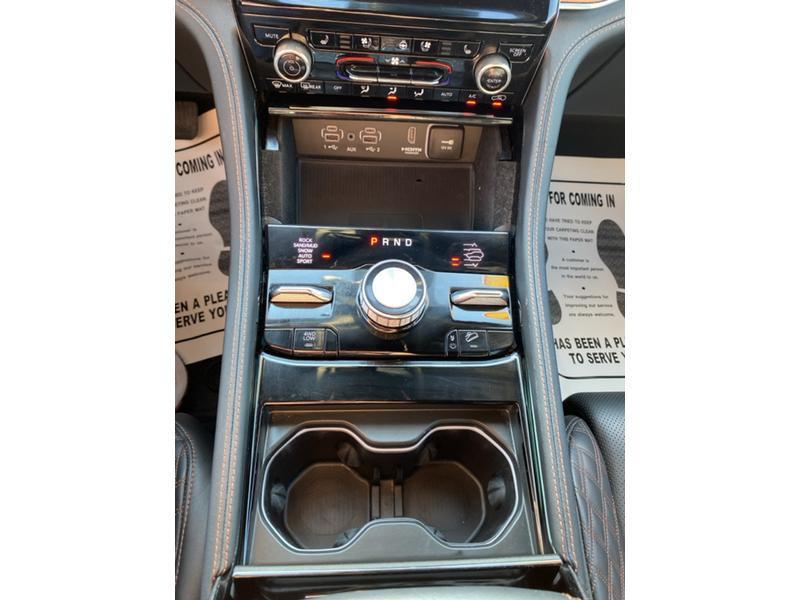 used 2022 Jeep Grand Cherokee car, priced at $38,980