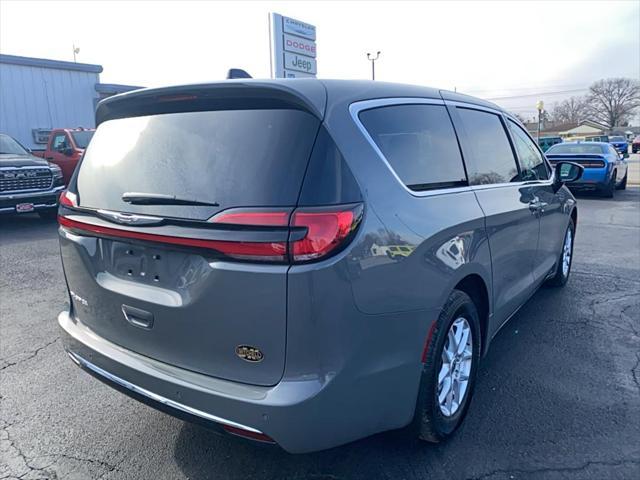 new 2025 Chrysler Pacifica car, priced at $49,460