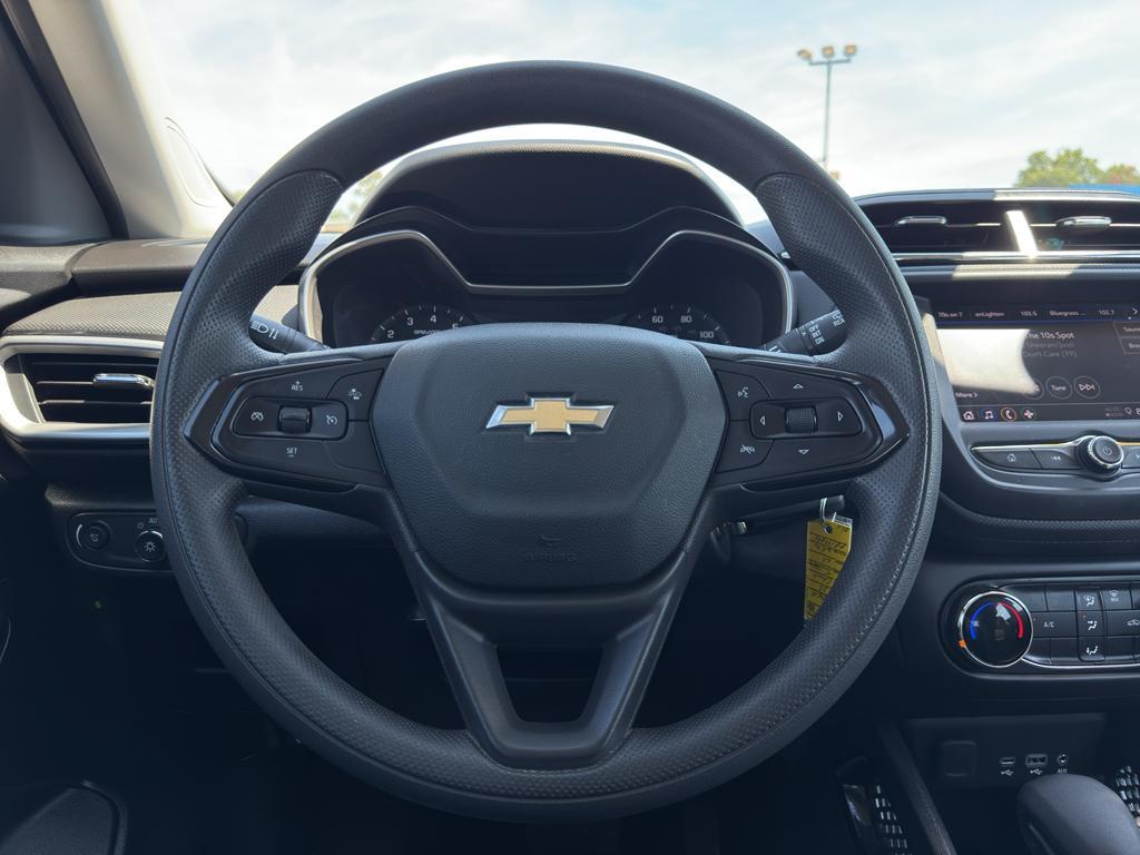used 2023 Chevrolet TrailBlazer car, priced at $20,900