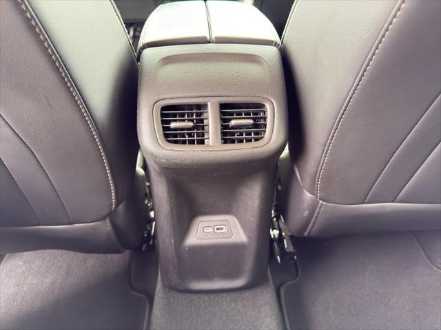used 2021 Buick Envision car, priced at $25,900