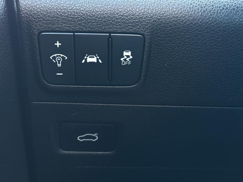 used 2023 Kia K5 car, priced at $22,900