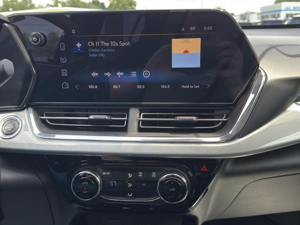 used 2025 Chevrolet Trax car, priced at $24,400