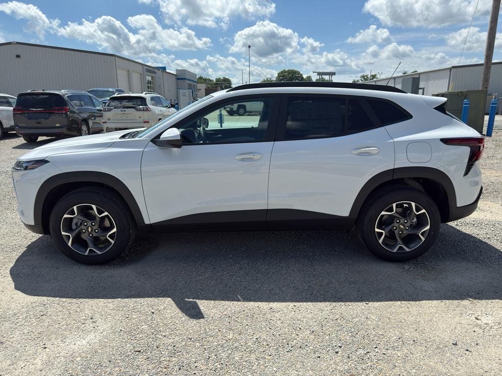 new 2025 Chevrolet Trax car, priced at $24,185