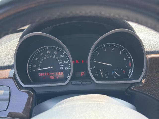 used 2003 BMW Z4 car, priced at $10,500