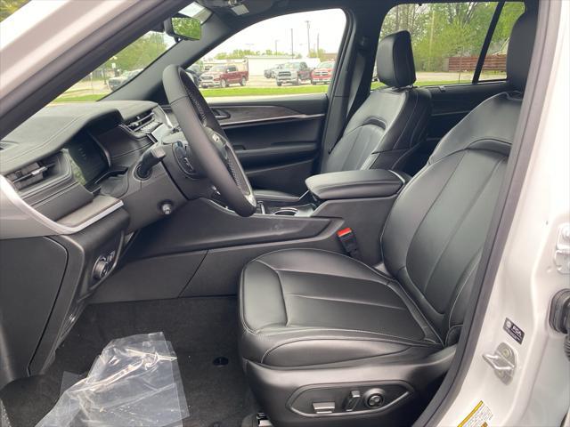 new 2025 Jeep Grand Cherokee car, priced at $55,065