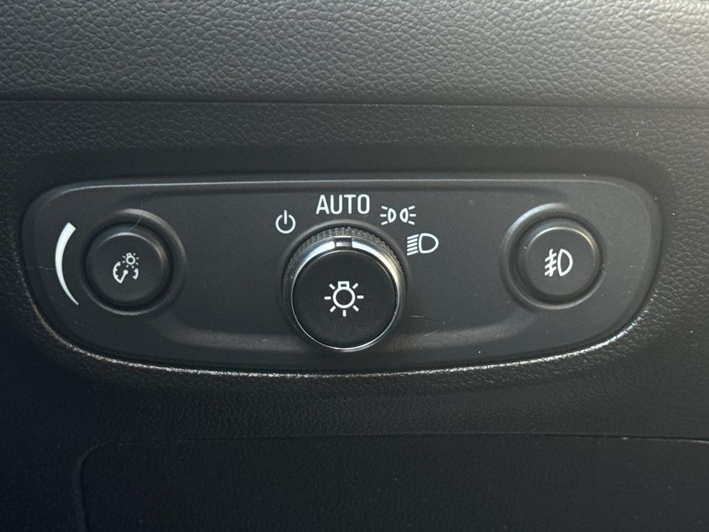 used 2021 Buick Encore GX car, priced at $13,900