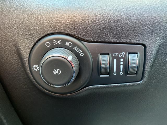 used 2022 Jeep Compass car, priced at $25,900