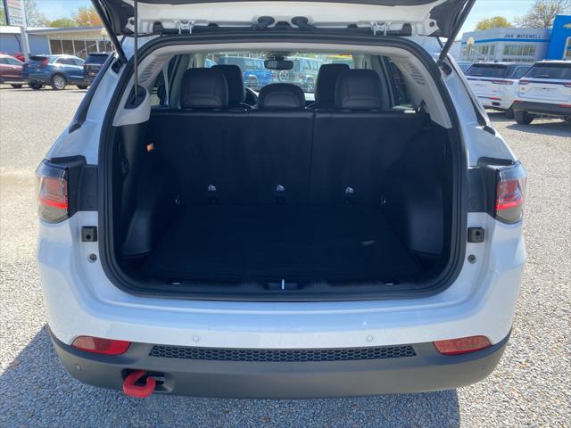 used 2022 Jeep Compass car, priced at $25,900