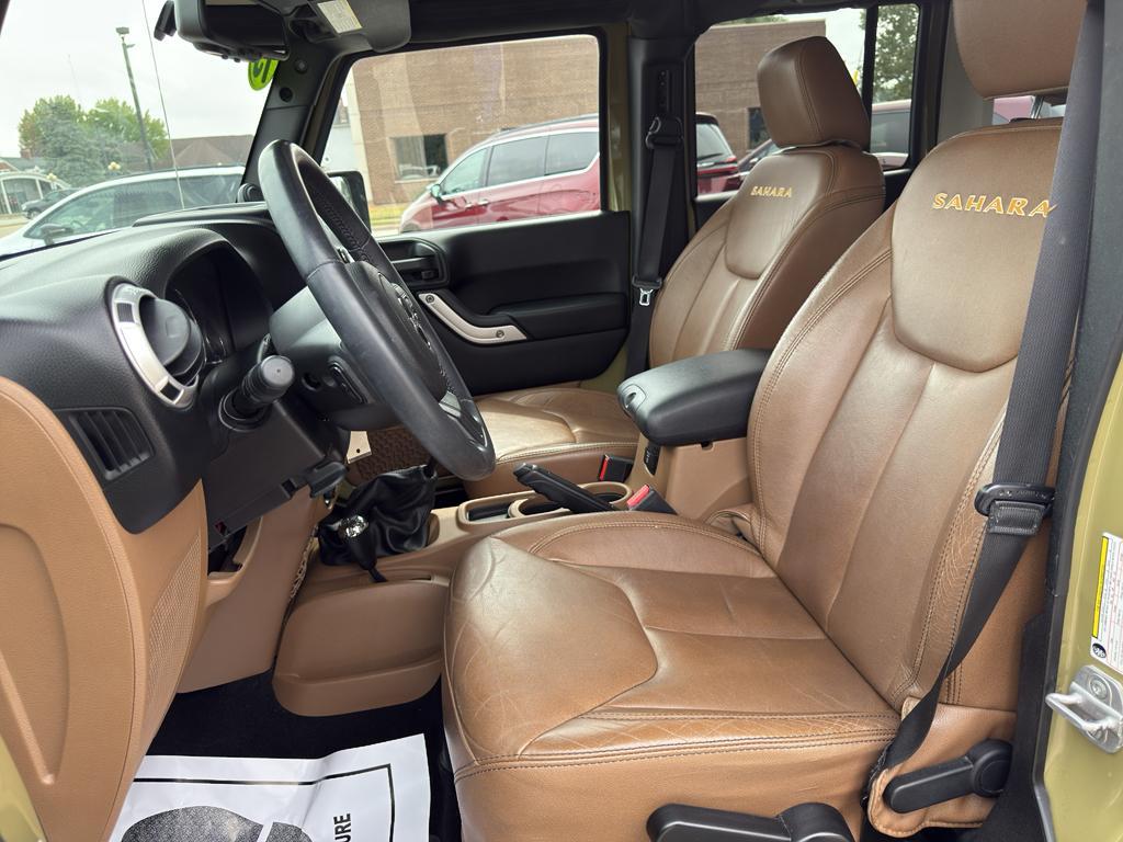 used 2013 Jeep Wrangler Unlimited car, priced at $21,900