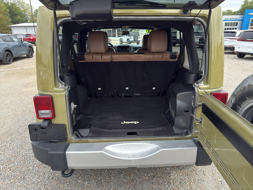 used 2013 Jeep Wrangler Unlimited car, priced at $21,900