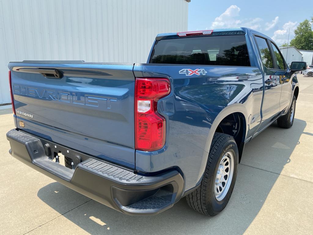 new 2024 Chevrolet Silverado 1500 car, priced at $44,220