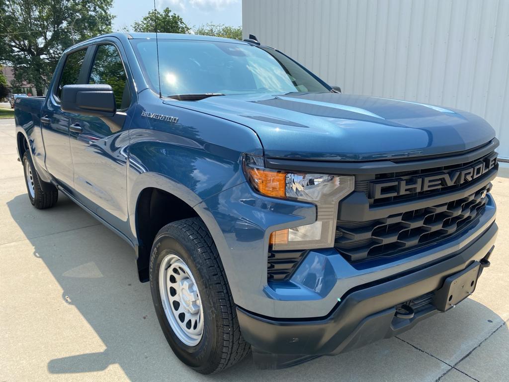 new 2024 Chevrolet Silverado 1500 car, priced at $44,220