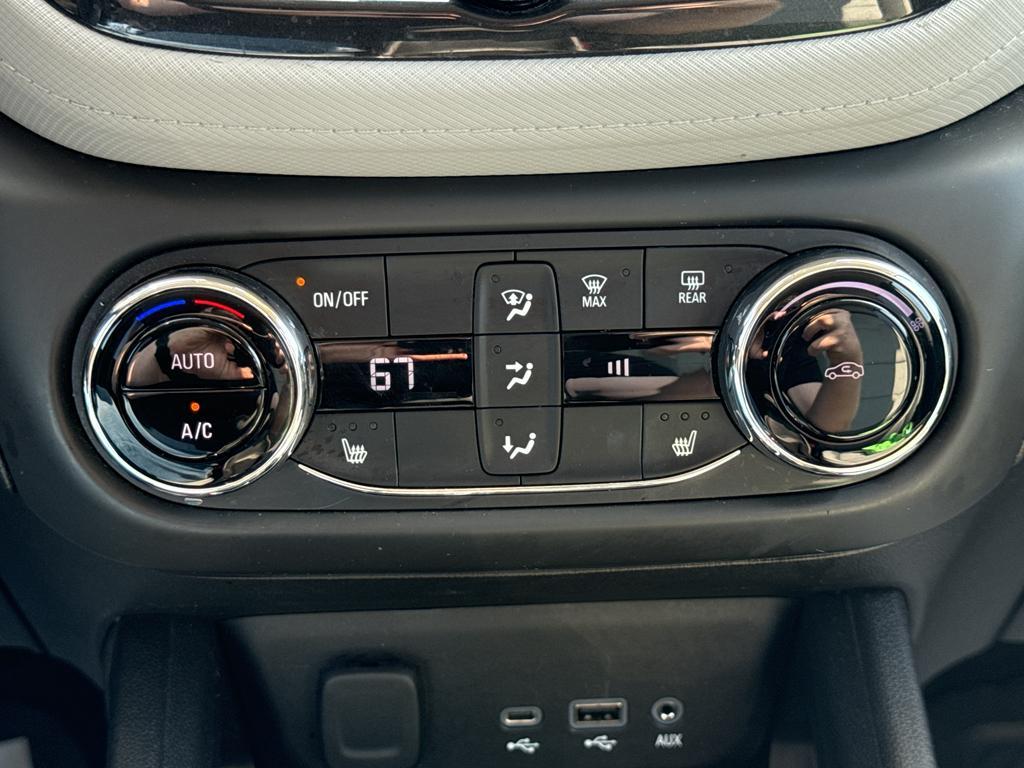 used 2021 Chevrolet TrailBlazer car, priced at $24,900