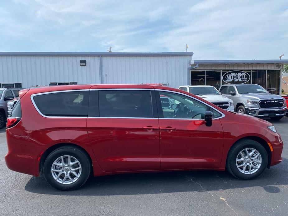 new 2024 Chrysler Pacifica car, priced at $49,835