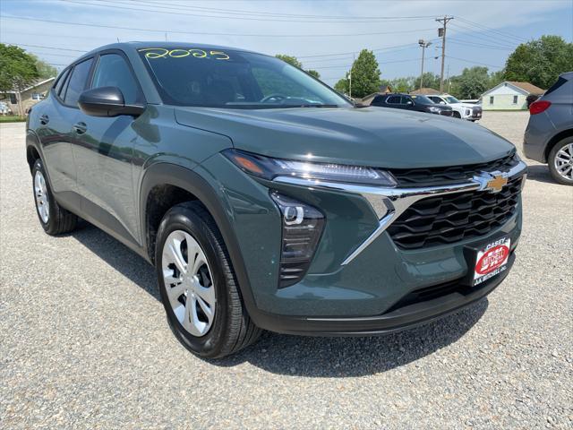 used 2025 Chevrolet Trax car, priced at $21,900