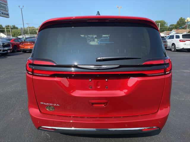 new 2024 Chrysler Pacifica car, priced at $43,995