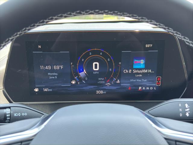 new 2025 Chevrolet Traverse car, priced at $42,195