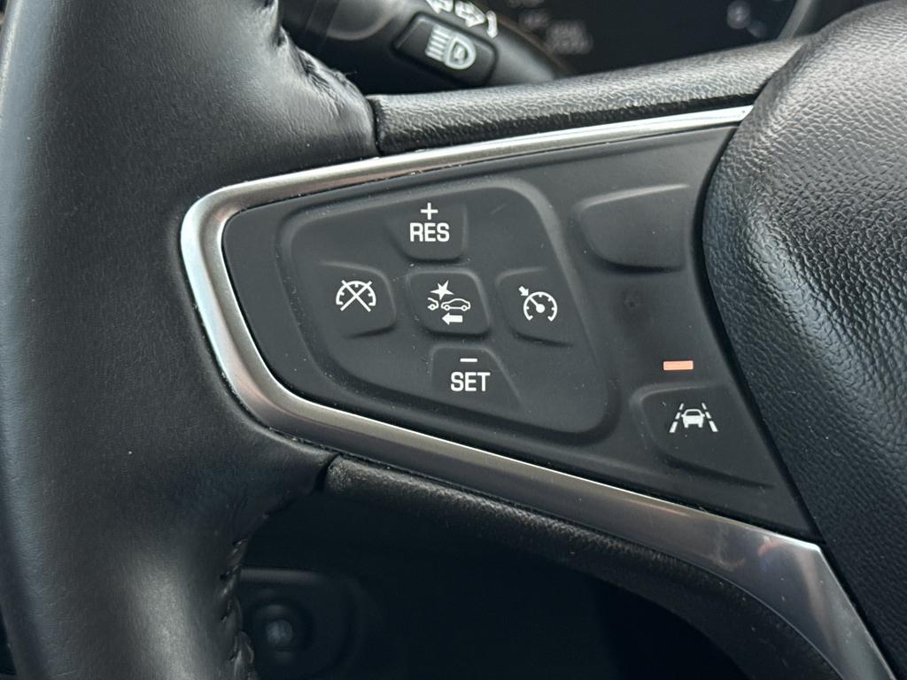 used 2021 Chevrolet Equinox car, priced at $21,900