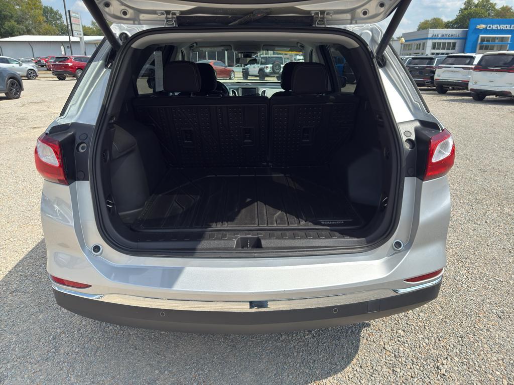 used 2021 Chevrolet Equinox car, priced at $21,900