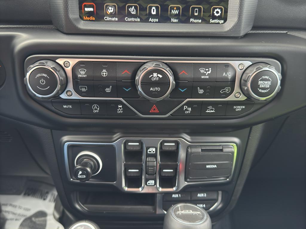new 2023 Jeep Gladiator car, priced at $47,455