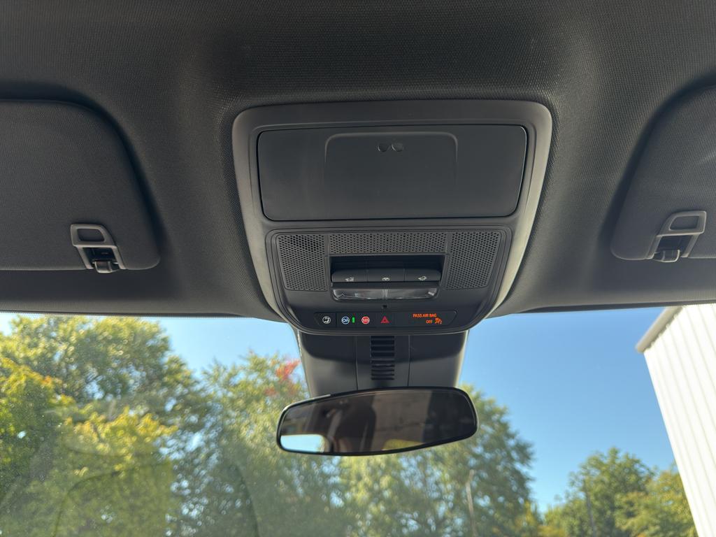 new 2026 Chevrolet Traverse car, priced at $46,620