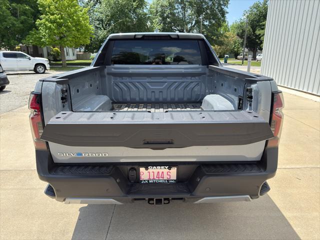 new 2025 Chevrolet Silverado EV car, priced at $75,195