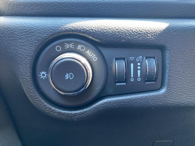 used 2023 Chrysler Pacifica car, priced at $44,900