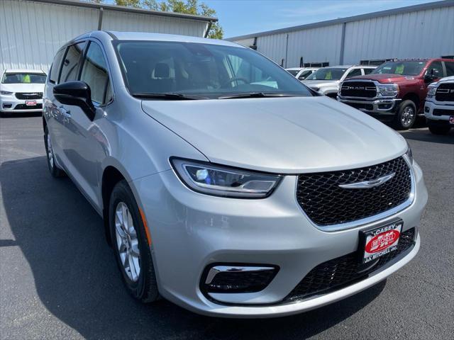 new 2024 Chrysler Pacifica car, priced at $49,710