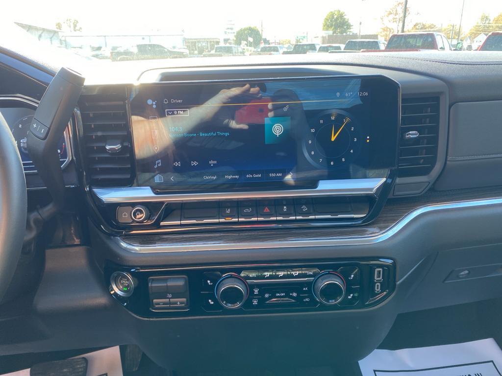 used 2024 Chevrolet Silverado 2500 car, priced at $52,940