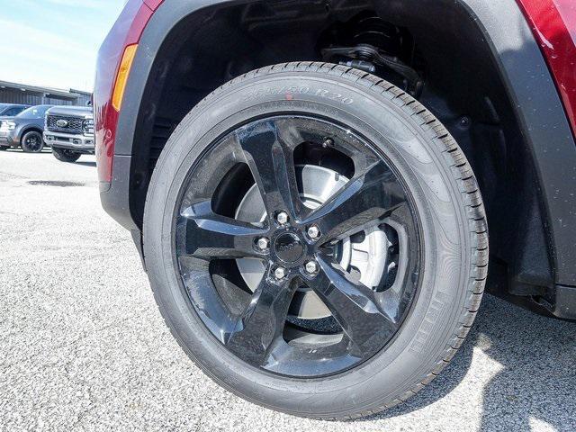 new 2025 Jeep Grand Cherokee L car, priced at $52,778