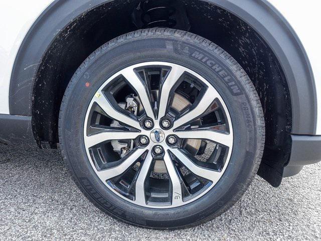 new 2025 Ford Explorer car, priced at $47,674