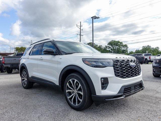 new 2025 Ford Explorer car, priced at $47,674
