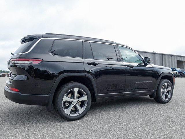new 2025 Jeep Grand Cherokee L car, priced at $53,933