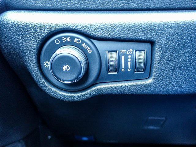 new 2026 Chrysler Pacifica car, priced at $41,748