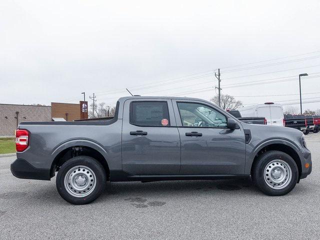new 2025 Ford Maverick car, priced at $28,321